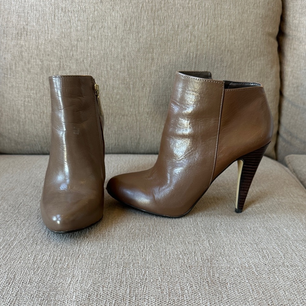 Banana Republic Brown Leather Ankle Booties